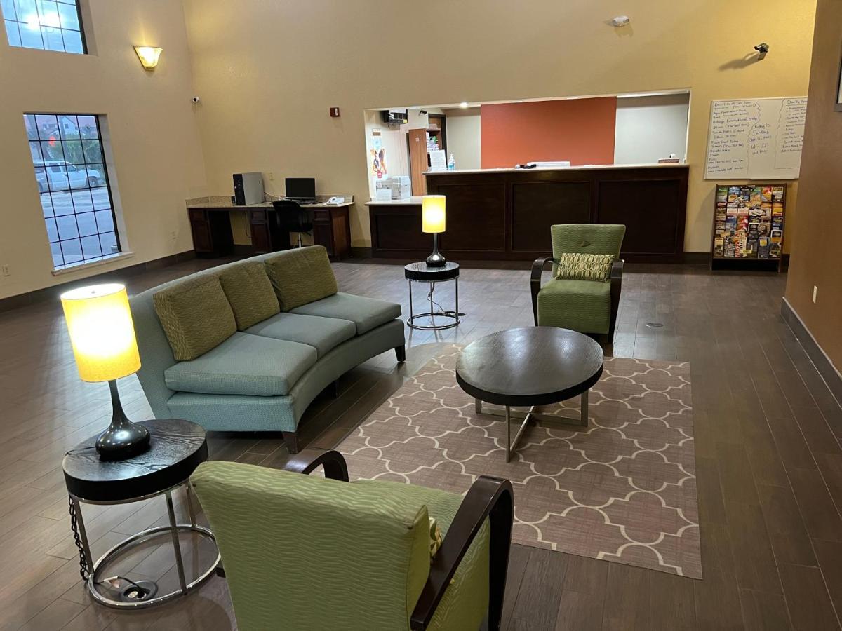 Americas Best Value Inn Pharr/Mcallen Exterior photo